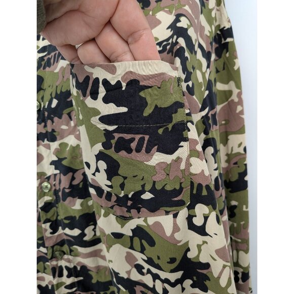 Skims Camo Oversized Button Up Shirt Women Size M Streetwear Gorpcore Military - Picture 5 of 11